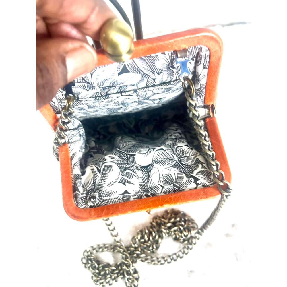 HOBO vintage orange leather kiss-lock clutch purse with crossbody chain - Picture 6 of 6